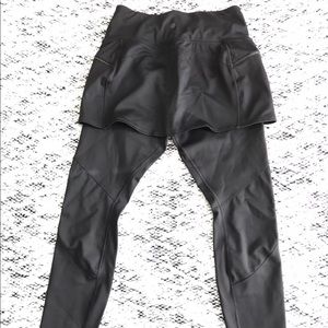 Athleta 2 in 1 leggings